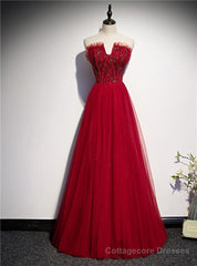 Burgundy Tulle Strapless Beading Prom Dresses