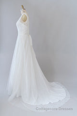 Long A-line V-neck Lace Tulle Backless Wedding Dress