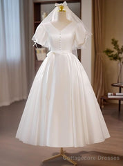 White Satin V-neck Puff Sleeve Button Wedding Dress